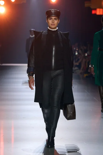 Look 47